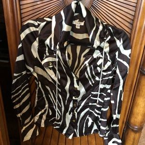 Cache button up shirt